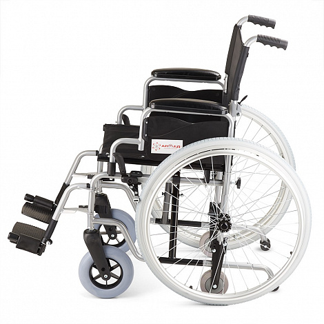 Кресло-коляска для инвалидов: H 001 (17 дюймов)
